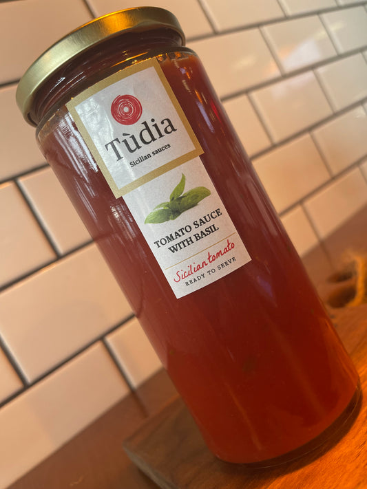 Tudia Imported Italian Tomato sauce with basil.
